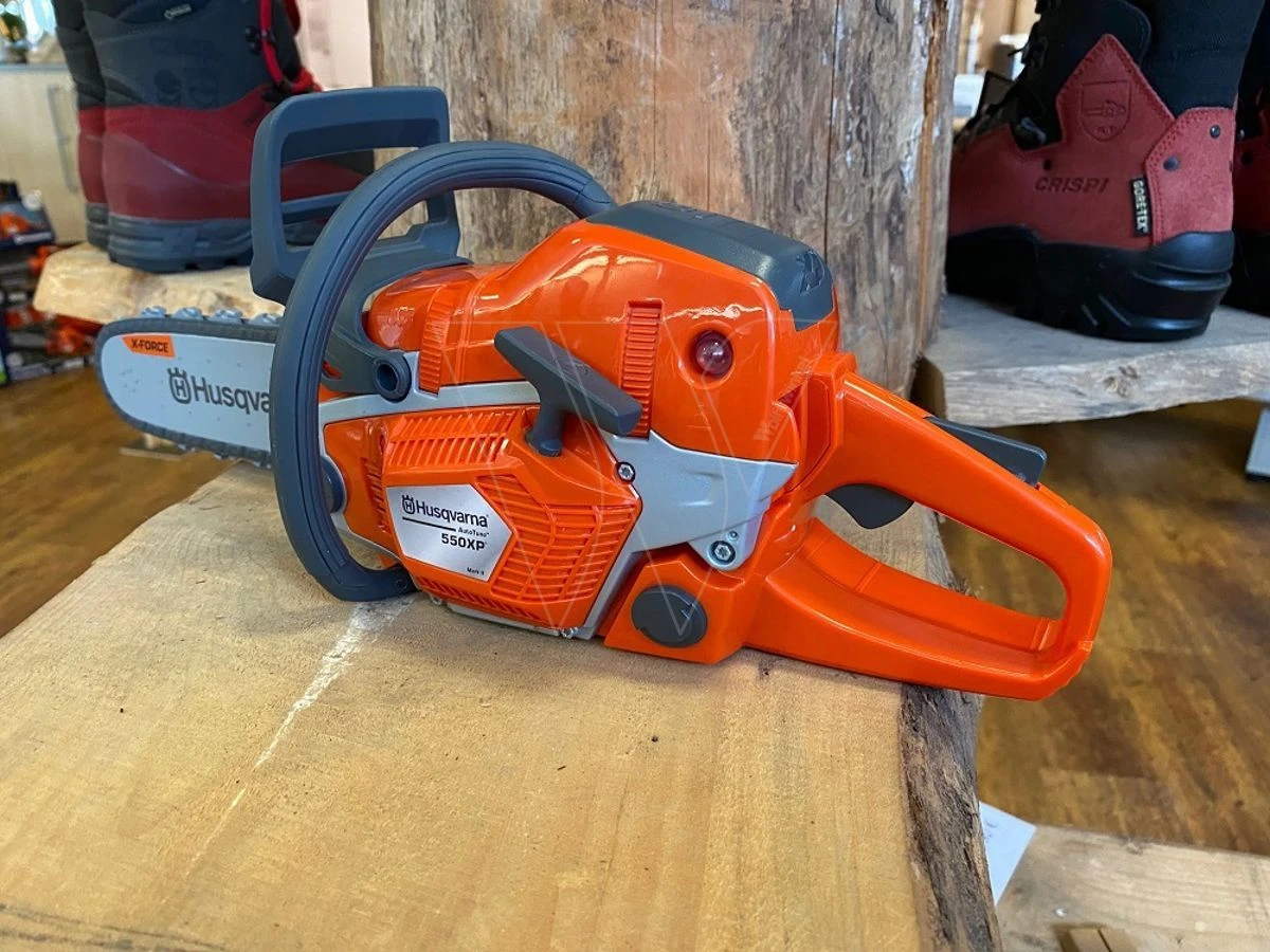 Husqvarna 550xp Speelgoed Kettingzaag 2 Husqvarna 550xp Speelgoed Kettingzaag - Afbeelding 2
