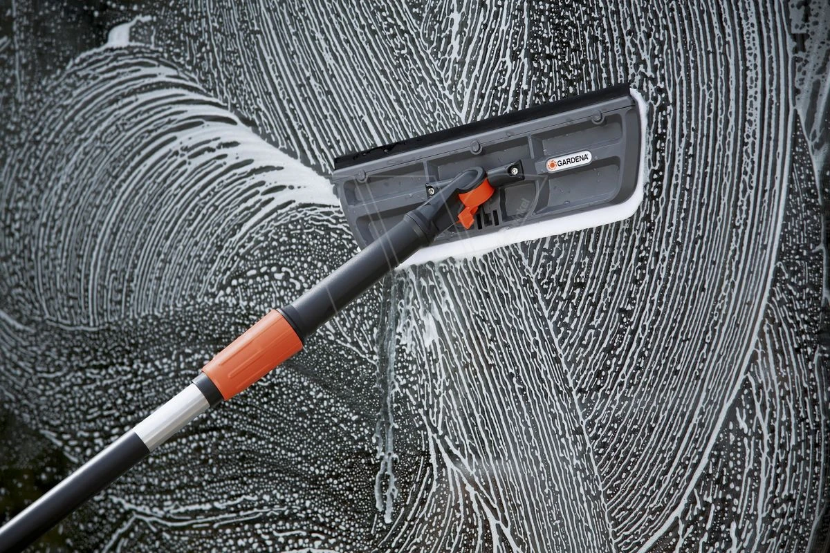Gardena Raamwasborstel Met Trekker 2 Gardena Raamwasborstel Met Trekker - Afbeelding 2