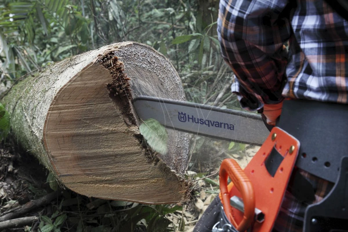 Husqvarna 365 Zaag Sawmill Tot 50cm 7 Husqvarna 365 Zaag Sawmill Tot 50cm - Afbeelding 7