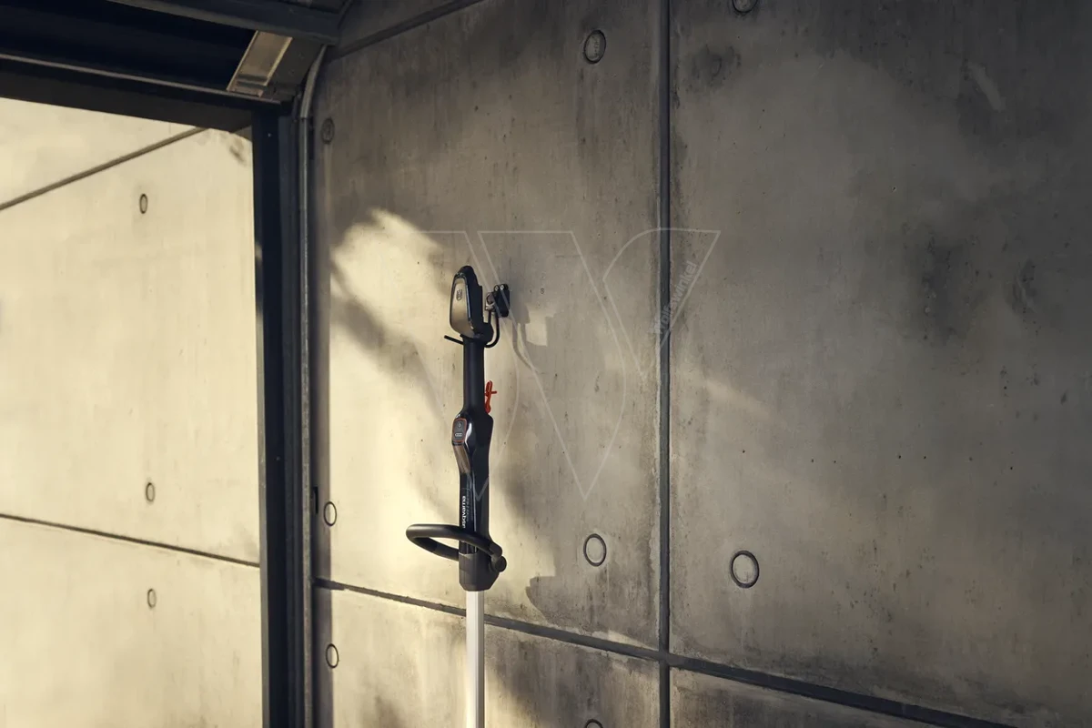 Husqvarna T28-p4a Aspire Trimmer Set B72 2 Husqvarna T28-p4a Aspire Trimmer Set B72 - Afbeelding 2