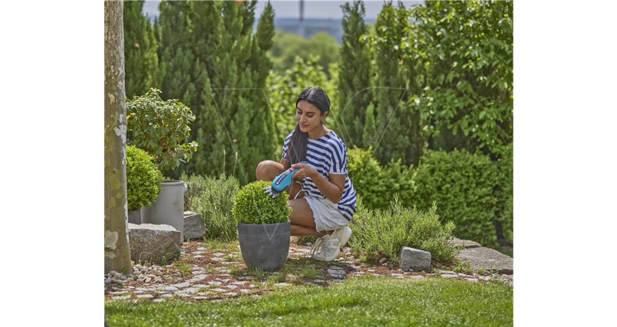 Gardena Accu-grasschaar + Telescoopsteel 5 Gardena Accu-grasschaar + Telescoopsteel - Afbeelding 5